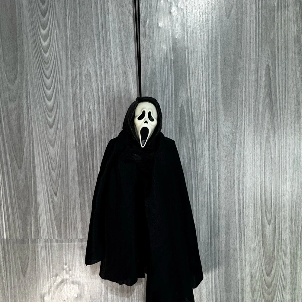 Vintage Scream Movie Ghost Face Hanging Halloween Spooky Decoration By Fun-World